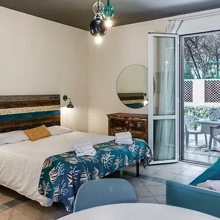 Oleandri Hotel 2*